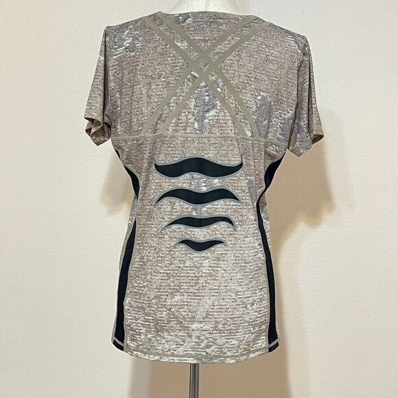 Bogner Sports Top Faux Sequence Print Size Large - Picture 8 of 13